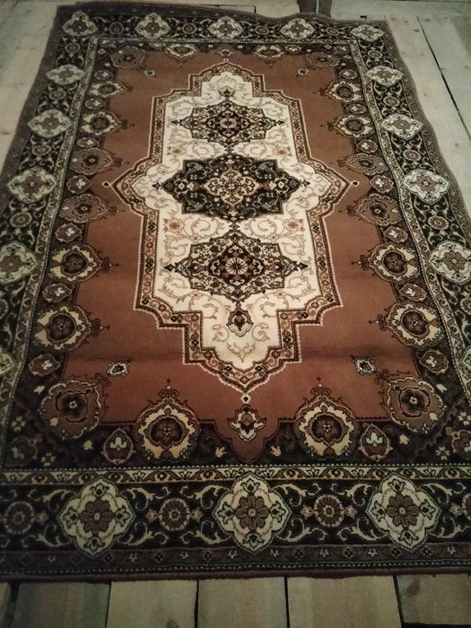 Коврик на підлогу б/у