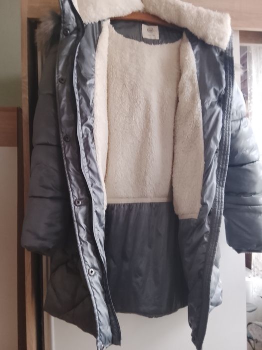 Sprzedam kurtkę dziewczęca