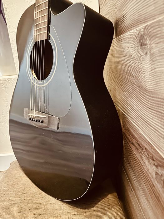 Акустична гітара Yamaha FS100C black