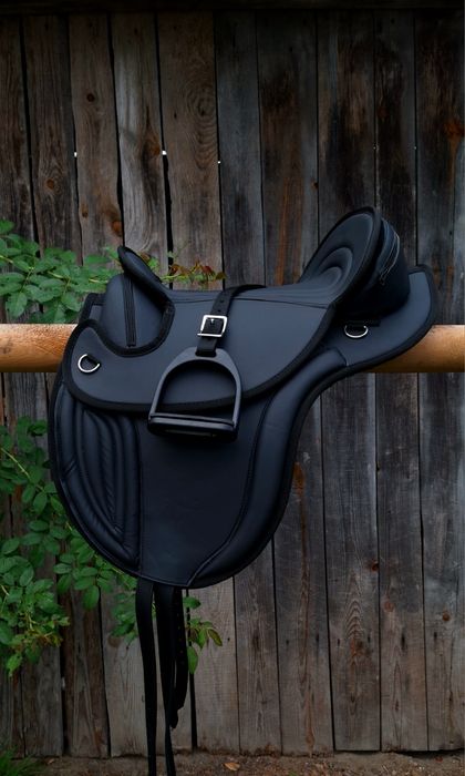 Siodło syntetyczne bezterlicowe BIG BOY GrassHopper