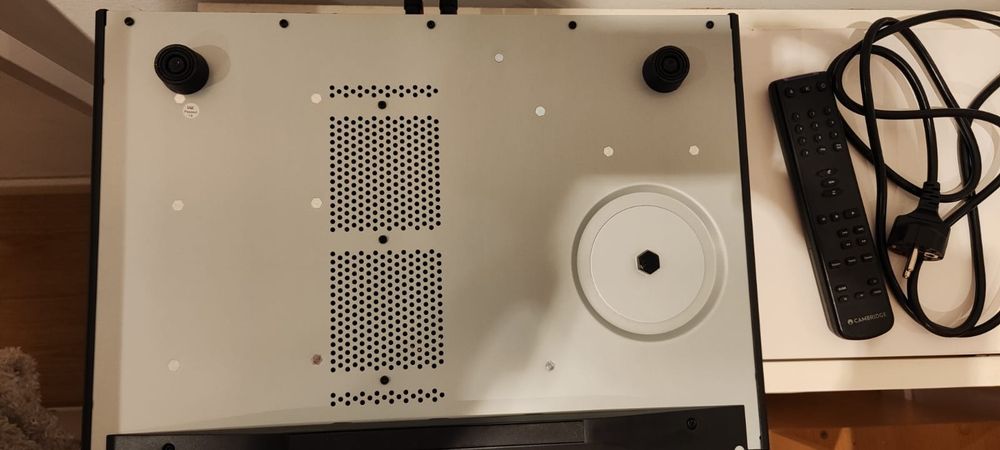 Amplificador alta fidelidade Cambridge como novo