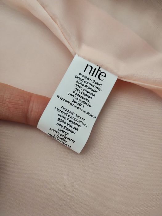 Nowy z metką, eleganki brzoskwiniowy żakiet Nife roz. 38