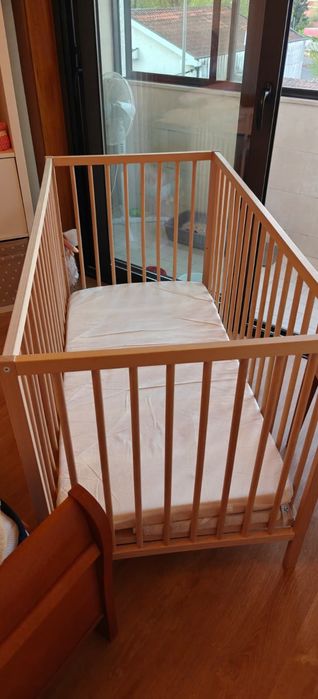 Mobília de quarto de bebé