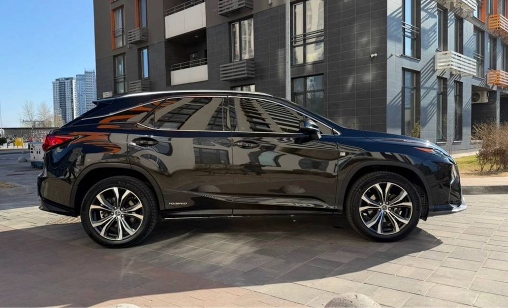 Продам свій Lexus RX450h  ГІБРІД