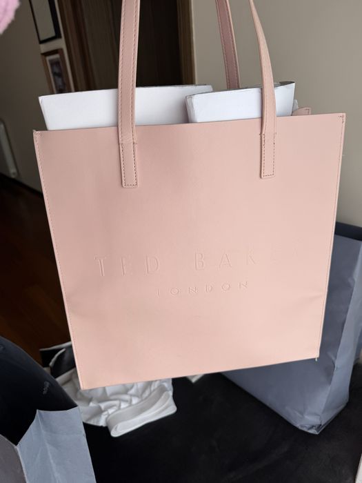 Mala Ted Baker nova