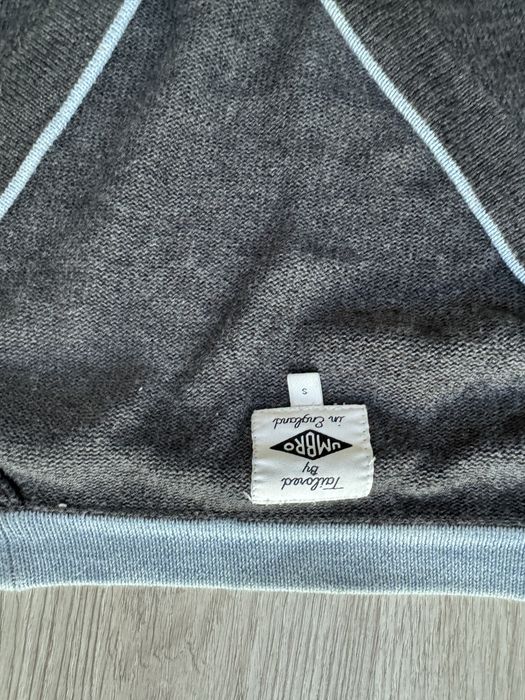 Sweterek Umbro rozpinany
