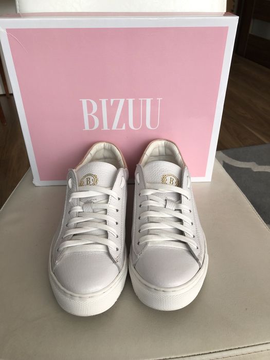 Skórzane sneakersy Bizuu VIVIAN białe rozm.37