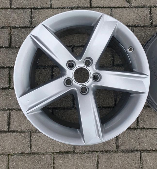 4x Audi alufelgi A5 a4 b8 17 cali 7,5J ET28 5x112 1