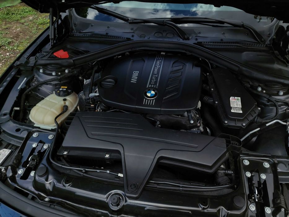 BMW 325d Touring Pack M auto