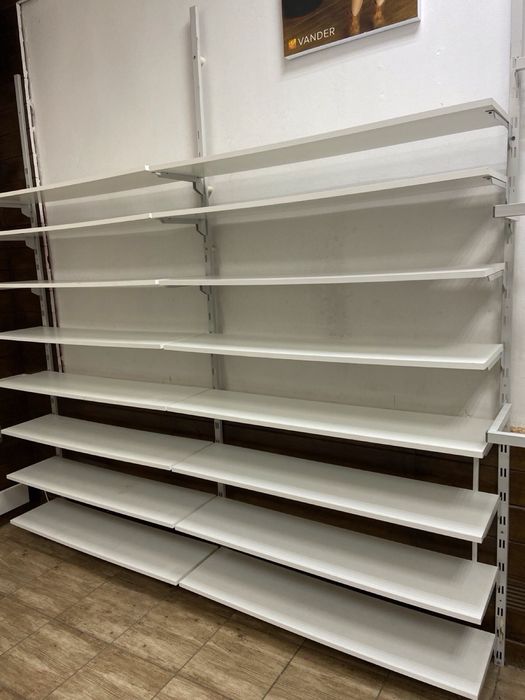 Розпродаж обладнання магазину, стійки, полички, пристінне