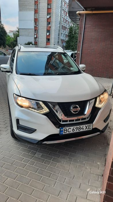 Nissan Rogue hybrid