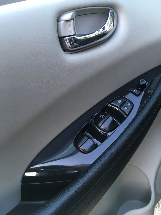 Nissan leaf, нісан ліф, електромобіль, електрокар, 24 кВт