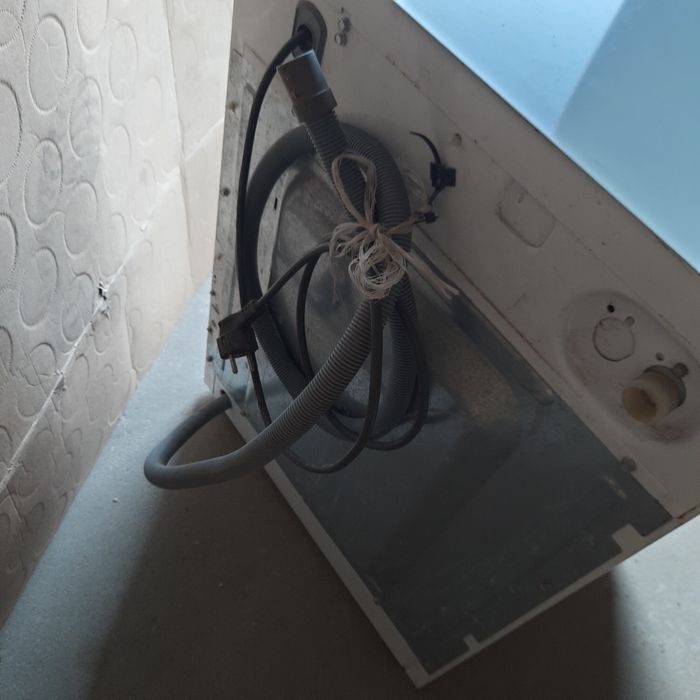 Mała pralka wys. 70 cm