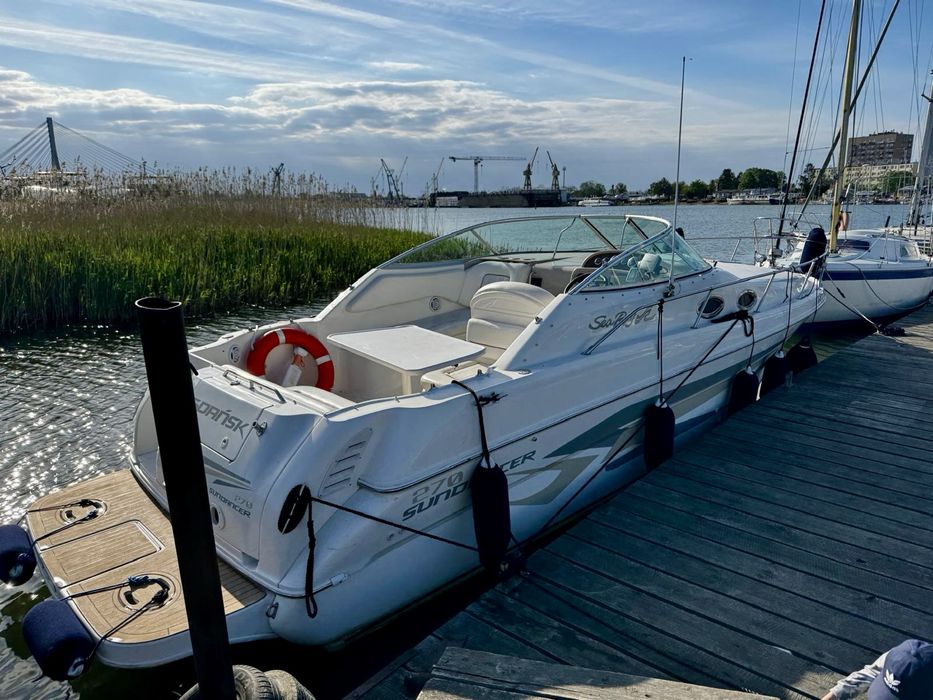 Sea Ray Sundancer 270