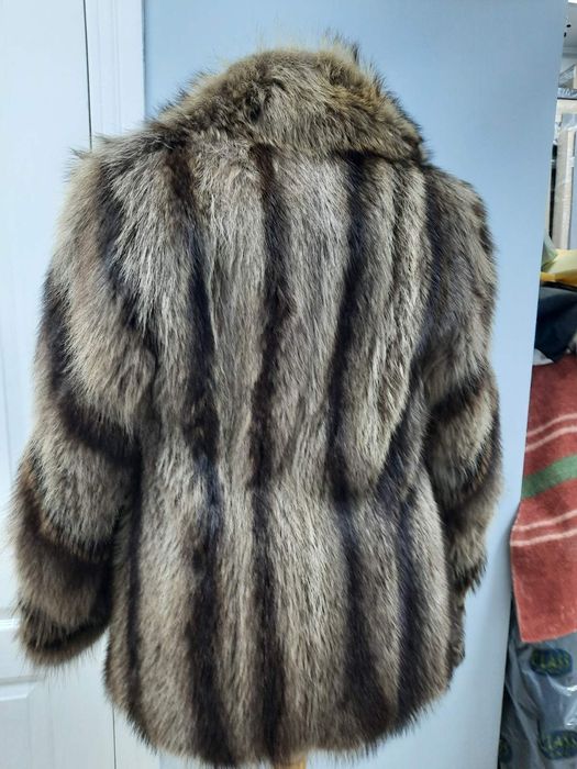 Полушубок, енот, цвет серый