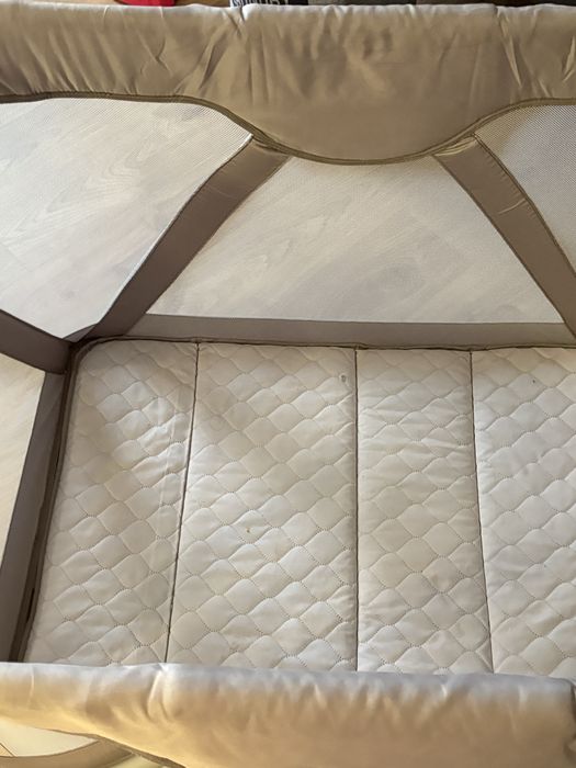 Продам манеж кровать