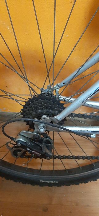 Bicicleta BTT 26” Leve com Suspensão – Pronta a Andar