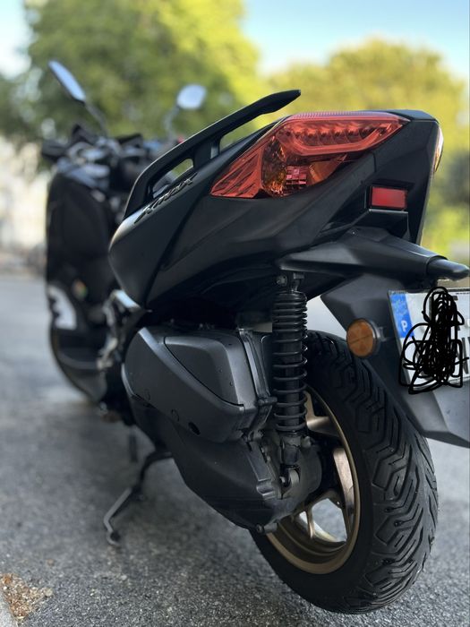 Yamaha XMAX 300 Tech MAX 2022 – Impecável | Revisão Completa Feita | Nunca Caiu!