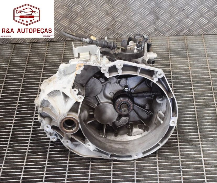 Caixa de Velocidades Manual Ford Focus MK 3 III 1.0 Ref CV6R 7002 PF