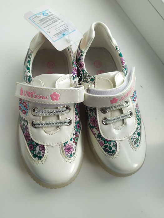Туфельки(сліпони) для дівчинки