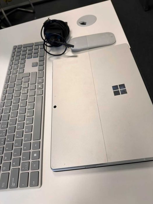 Microsoft Surface 9 Pro LTE 5G 1TB