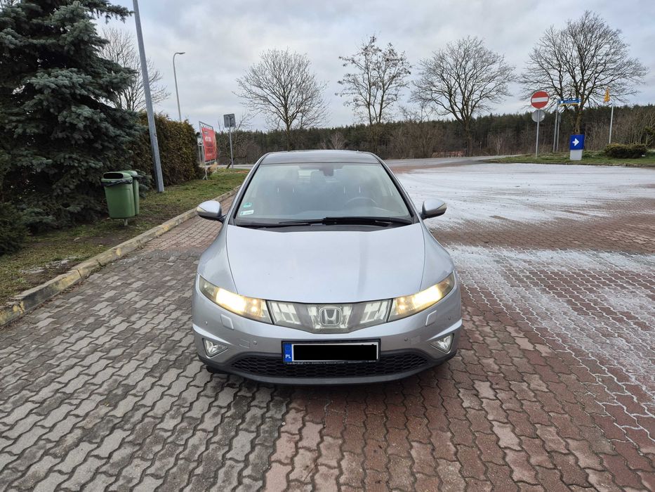 Honda Civic VIII Hatchback 2009 1.8 i-VTEC Automatic Executive