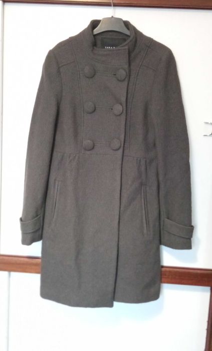 Sobretudo Zara cinzento escuro