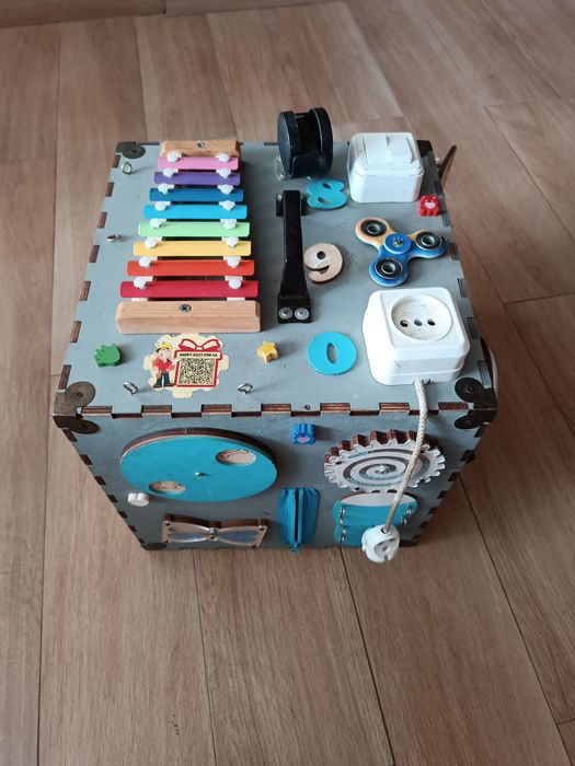 Продам Дитячий бізікуб