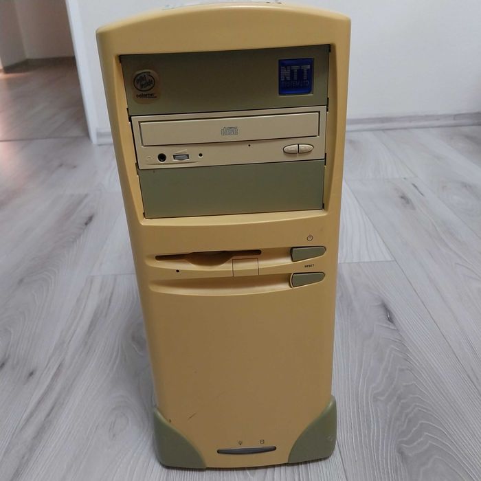 Retro komputer PC do starych gier pod Windows XP/Windows 98 AMD duron geforce4 zestaw komputerowy