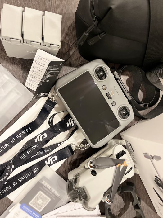 DJI Mini 4 Pro Flymore Combo - Garantia FNAC até Julho de 2028