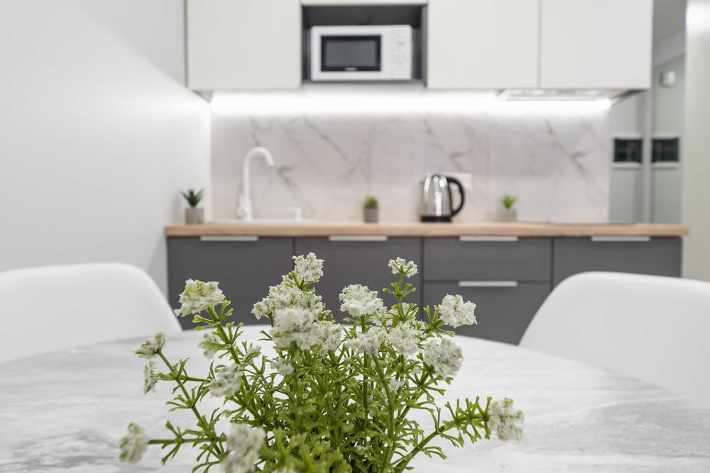 Бажана, 17 - 5хв. від метро - стильна студія у будинку з Укриттям!