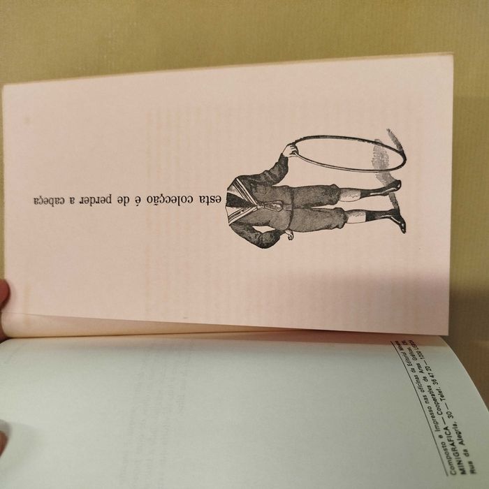 Um Esquema - Clara Pinto Correia