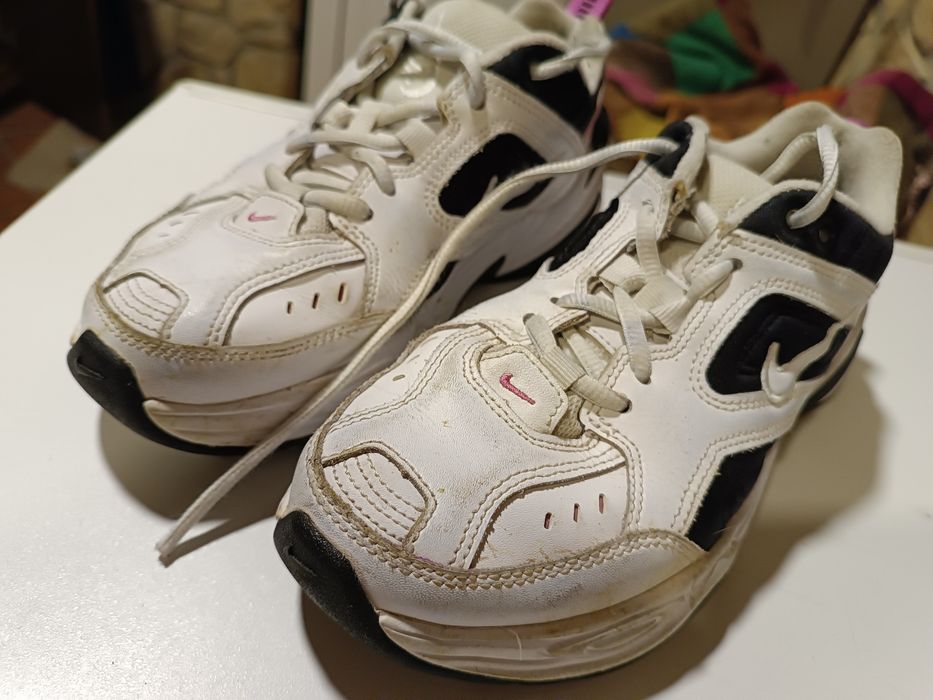 Tennis Nike número 37