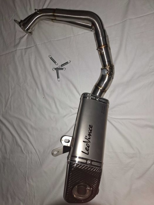 Escape MT-07 novo tipo leovince underbody