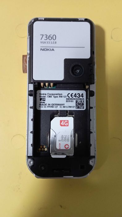 Мобильный телефон Nokia7360 Германия