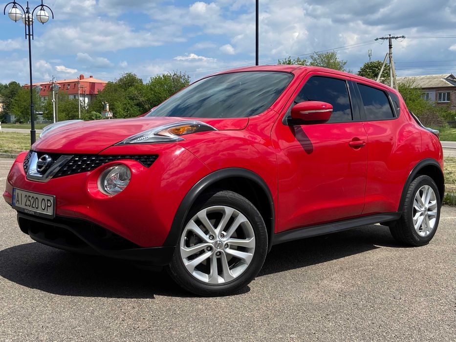 Nissan Juke  SE  2015