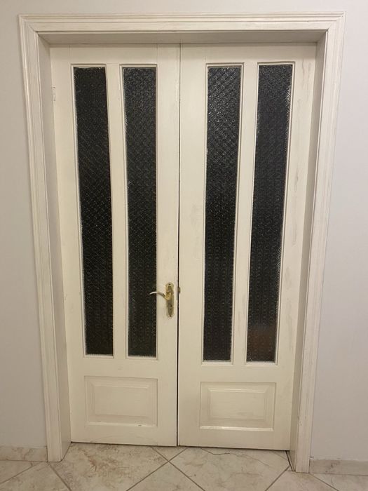 Деревʼяні міжкімнатні двері