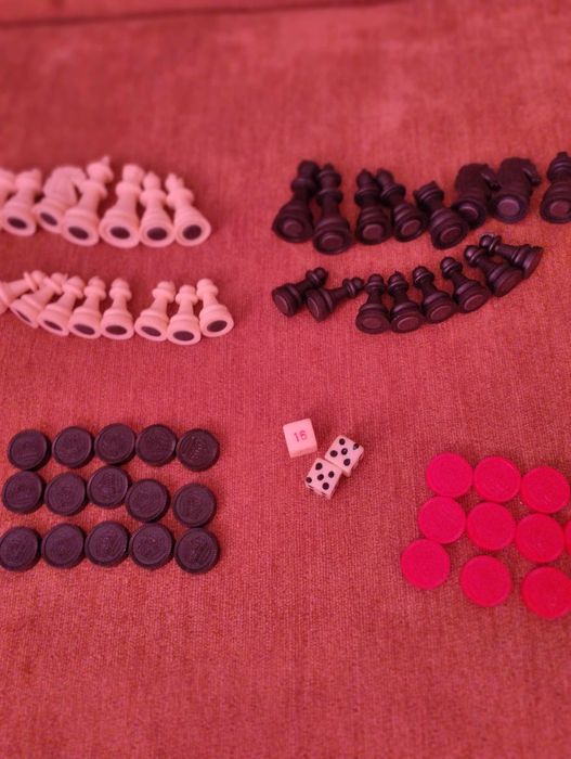 Шахматы шашки нарды  дорожные магнитные 3 в 1