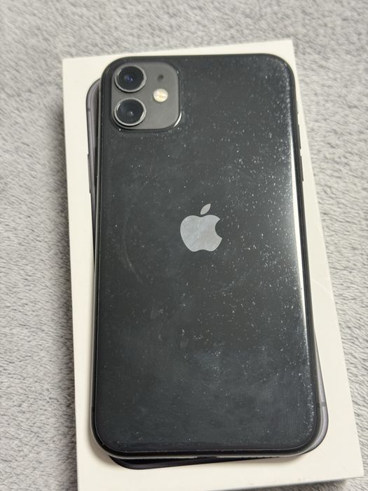 Продам iphone 11 64gb