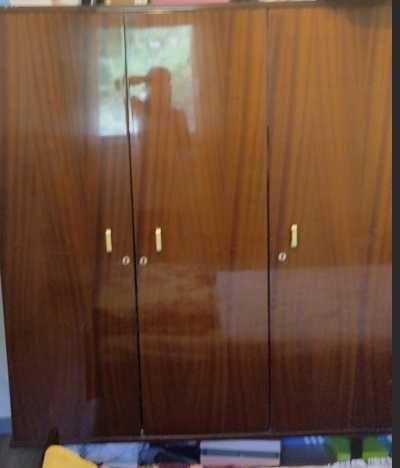 Mobília de quarto completa em muito bom estado