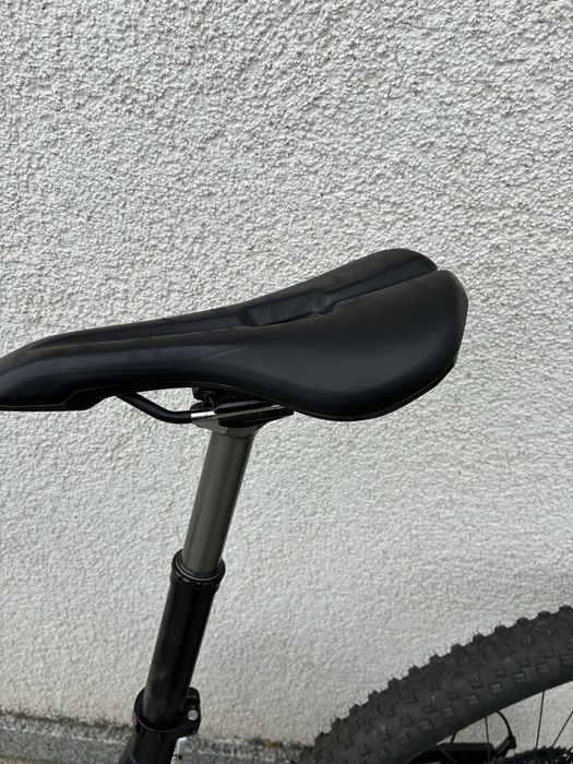 Rower Fuji 27.5 rama L