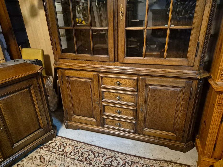 Meble dębowe komoda witryna meble dębowe komplet przecena !!