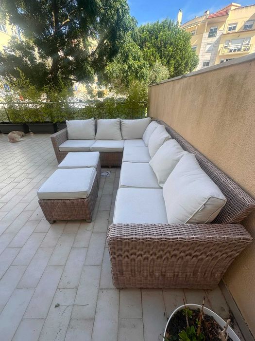 Conjunto jardim relax sofá de canto, 2 bancos e mesa bege 7 pessoas Medena Naterial