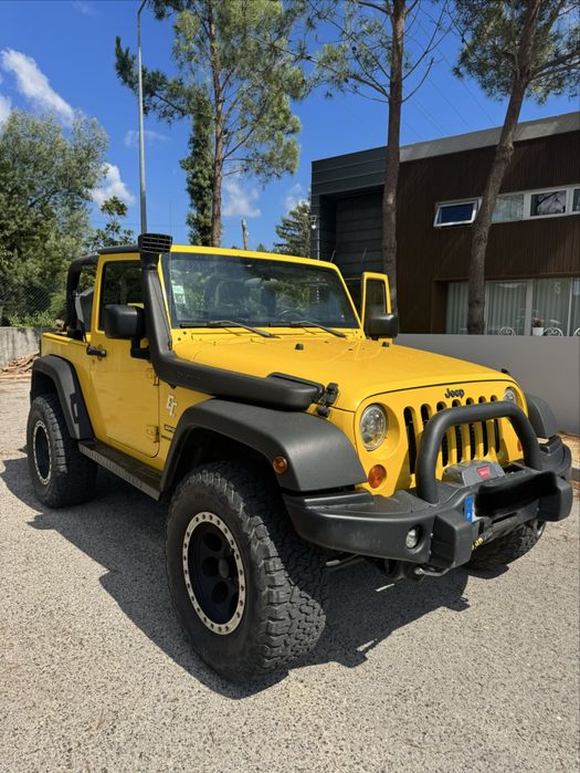 Lindissimo Jeep wrangler com muitos extras