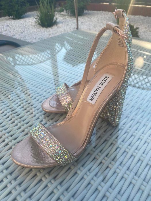 Piękne sandałki Steve Madden