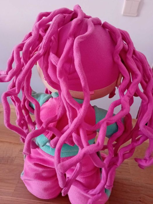 Boneca com Cabelo Rosa para Fazer Penteados