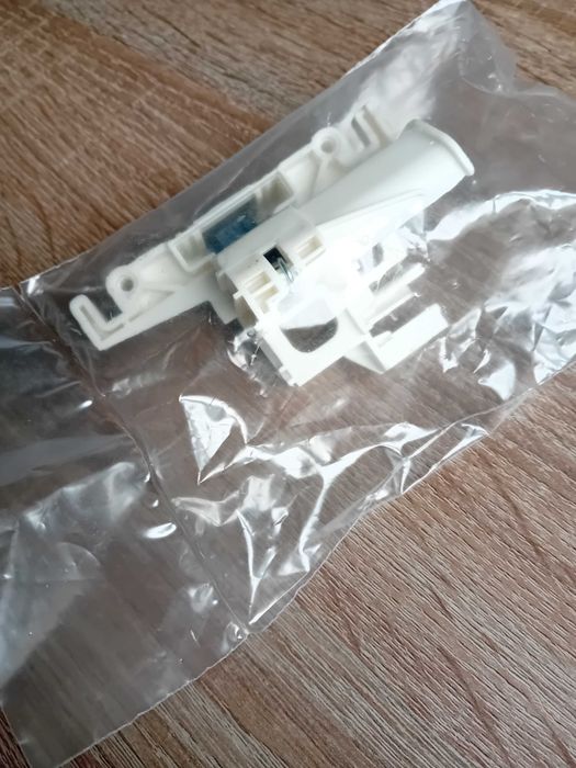 Zamek do zmywarki Beko