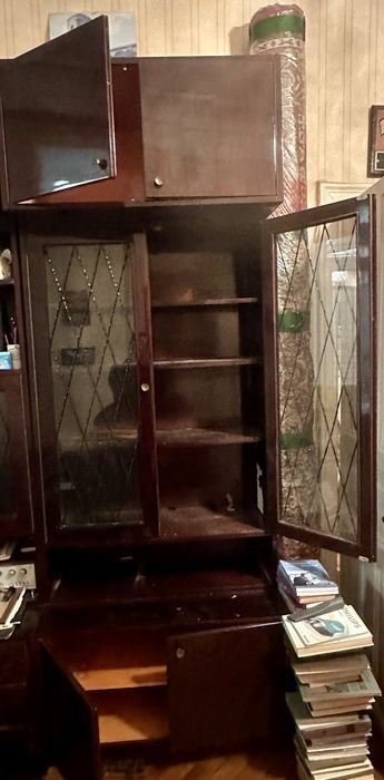 Стенка в гостинную