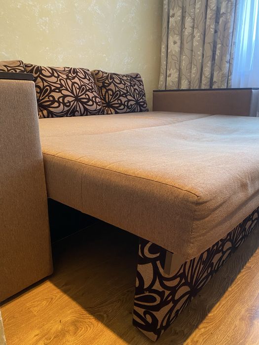 Диван б/у  розкладний