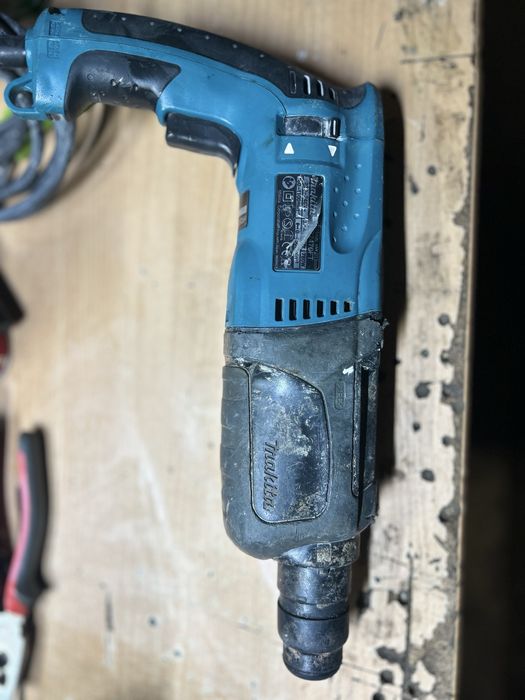 Makita HR2470 FT wiertarka
